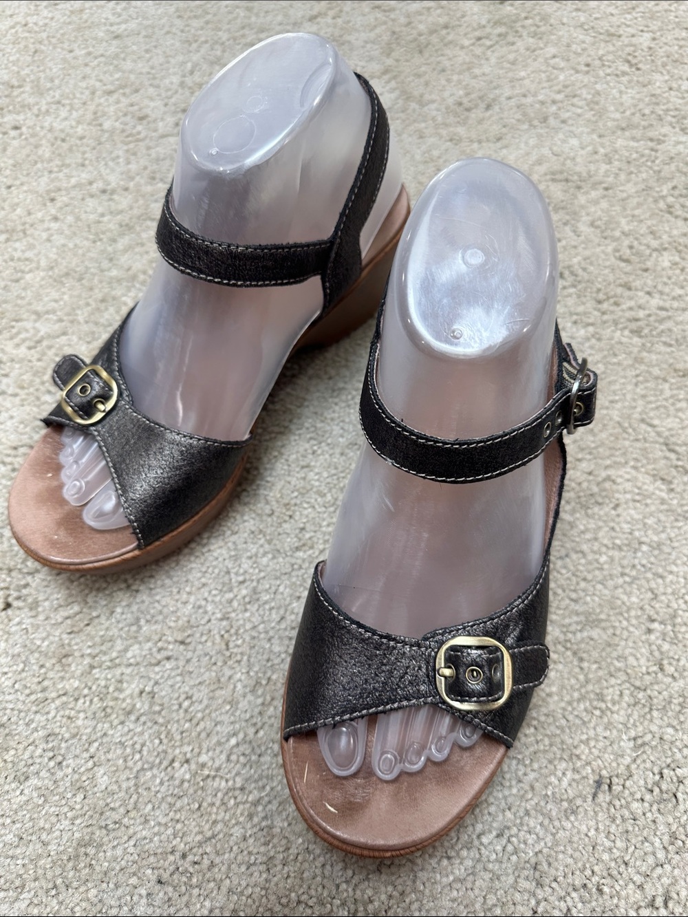 Dansko Women's Bronze Metallic Wedge Sandals with Buckle Strap. 7.5/ 38